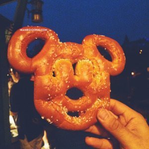 pretzel-mickey